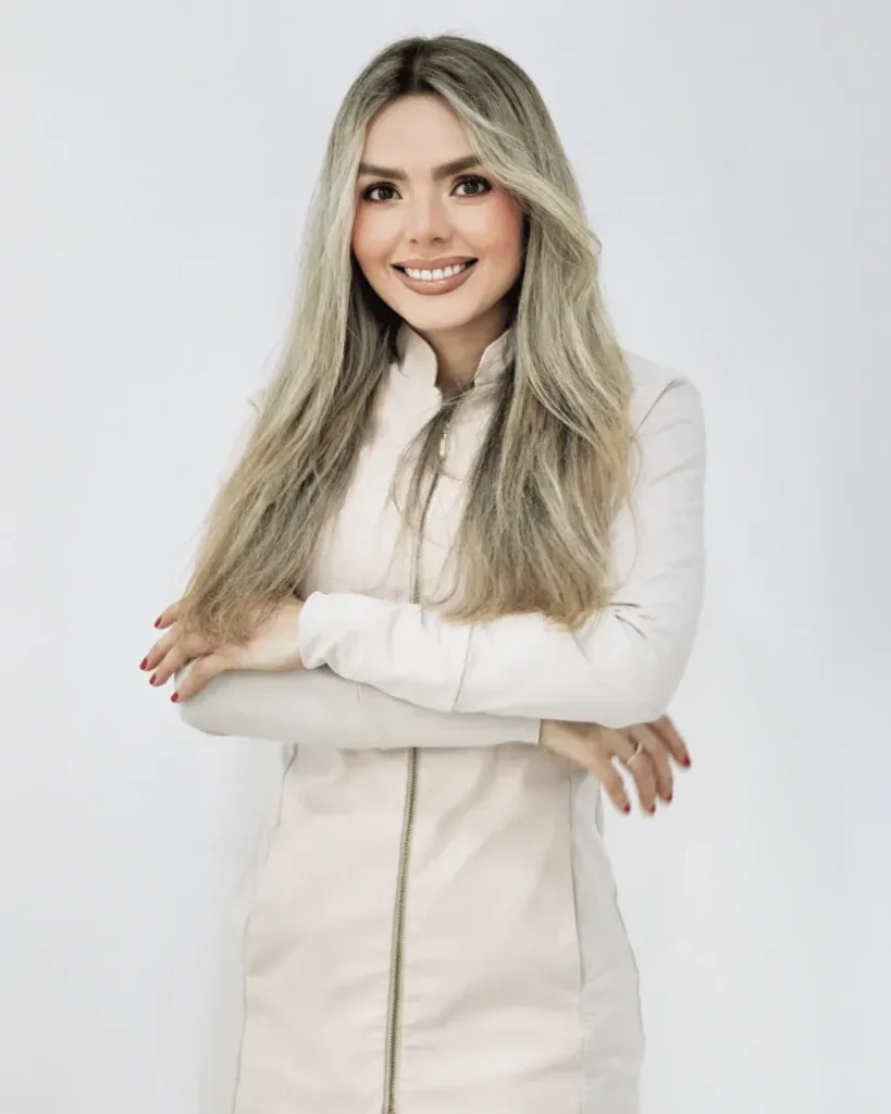 Dra. Yolima Ortiz, especialista en periodoncia e implantología oral